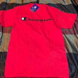 Champion t-shirt